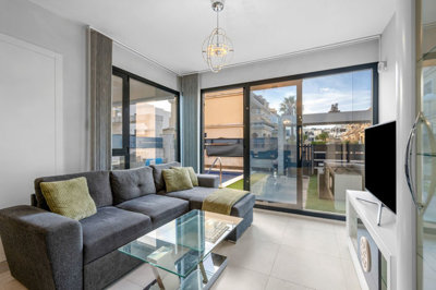 9-467d0cee5b725f3ef65f102a0c2e69c0