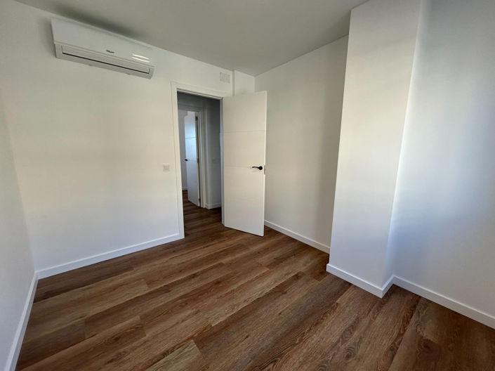 Image No.26-2 Bed Apartment for sale