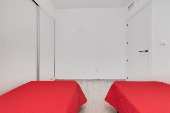 Image No.3-Appartement de 2 chambres à vendre à Torrevieja