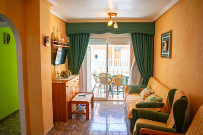 2-5bd7b9d04b45e33852eaf0ec6670150d