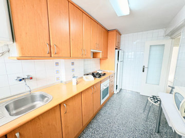 11-20939a0134ad724a8cb2a801094d15a4