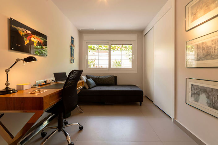 Image No.16-3 Bed House for sale