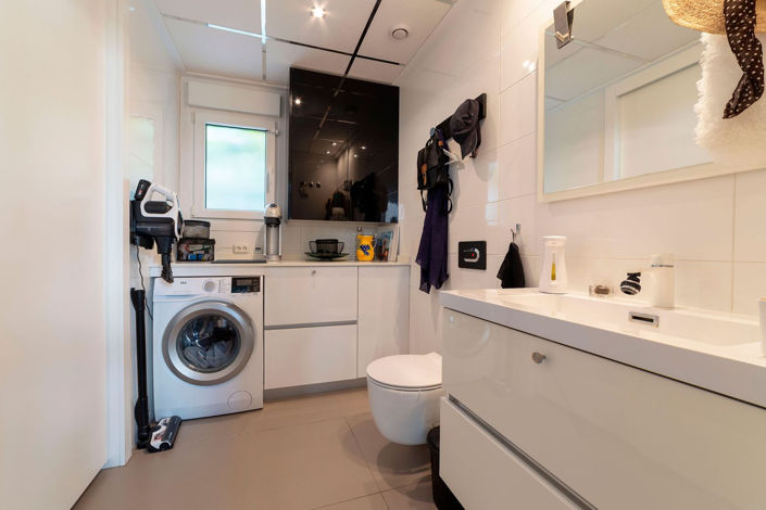 Image No.17-3 Bed House for sale