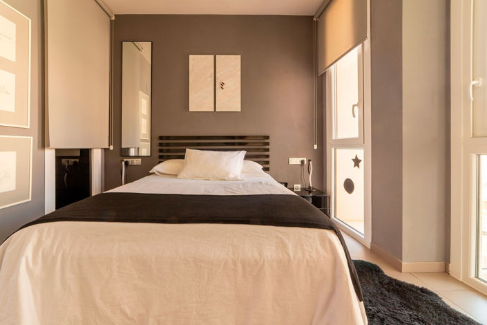 Image No.19-3 Bed House for sale