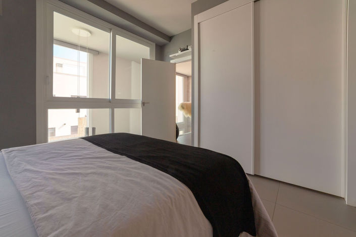 Image No.21-3 Bed House for sale