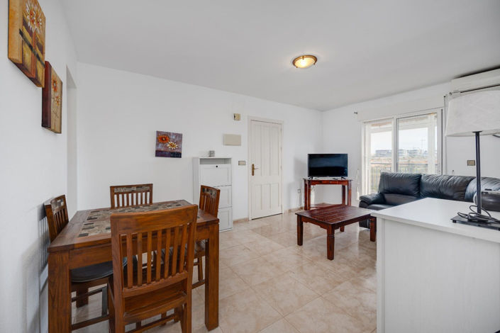 Image No.11-3 Bed House for sale