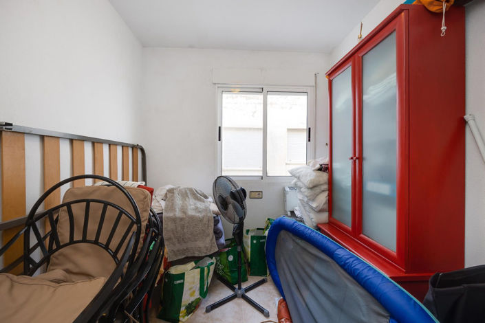 Image No.21-3 Bed House for sale