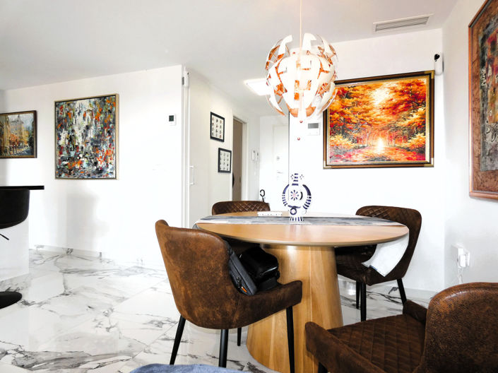 Image No.12-2 Bed Apartment for sale