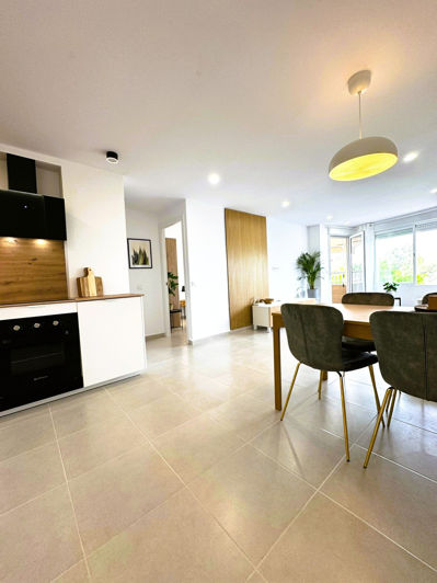 Image No.10-3 Bed Apartment for sale