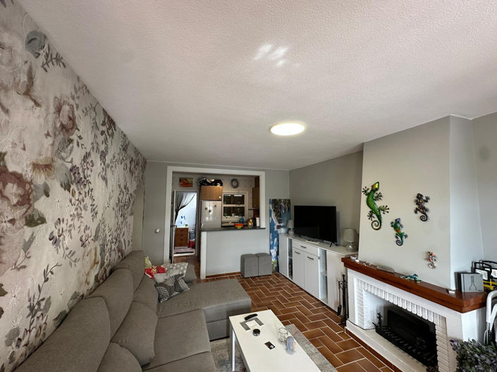 Image No.10-2 Bed House for sale