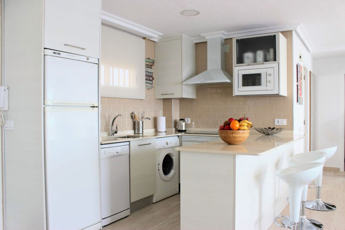 Image No.10-3 Bed Apartment for sale