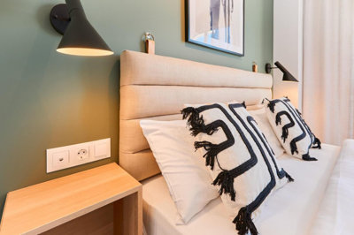 2-5bd7b9d04b45e33852eaf0ec6670150d