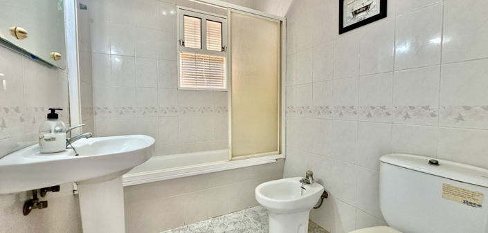 Image No.13-2 Bed Apartment for sale