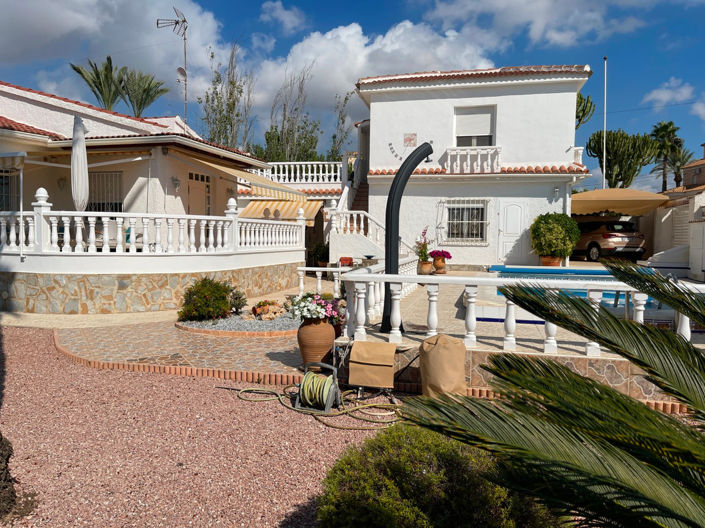 Image No.13-3 Bed House for sale