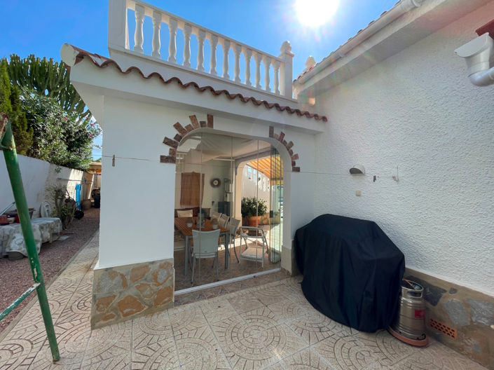 Image No.18-3 Bed House for sale