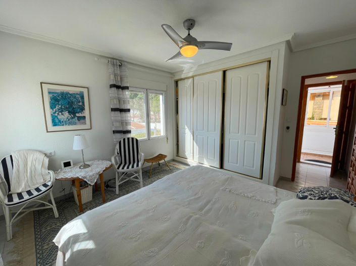 Image No.38-3 Bed House for sale