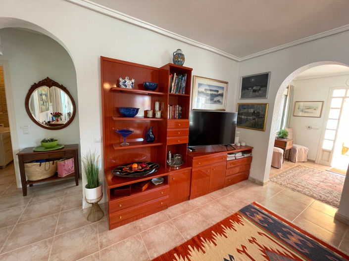 Image No.48-3 Bed House for sale