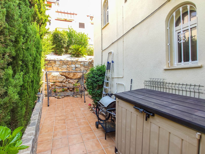 Image No.37-4 Bed House for sale