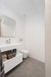 12-53013098fcab6c38b1379cd33298e050