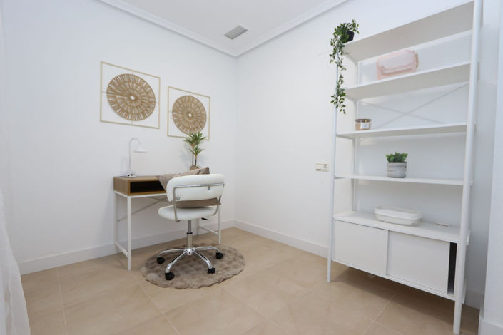 Image No.11-3 Bed Apartment for sale