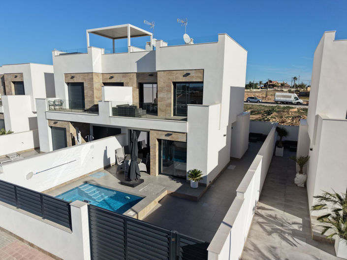 Image No.5-3 Bed House for sale