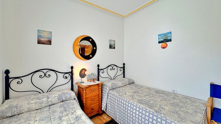 Image No.17-2 Bed Apartment for sale