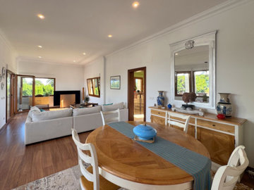 11-20939a0134ad724a8cb2a801094d15a4