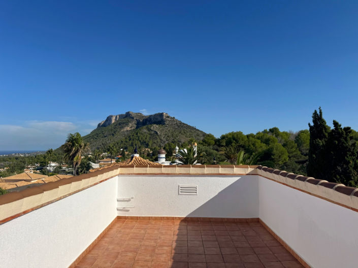 Image No.34-4 Bed House for sale