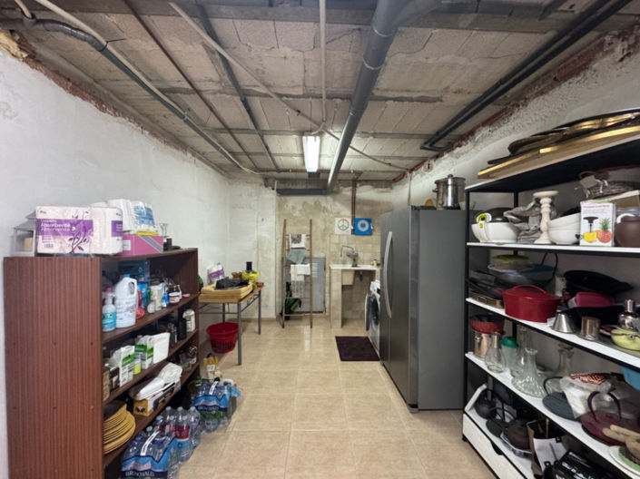 Image No.44-4 Bed House for sale