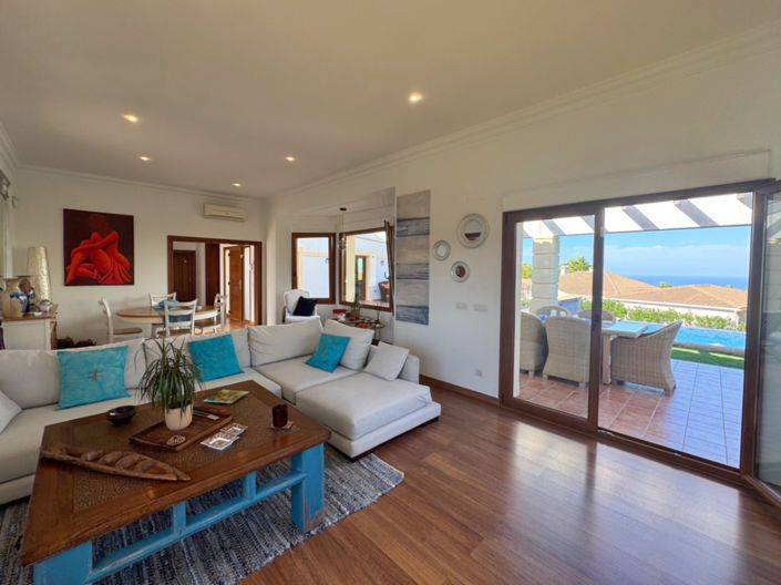 Image No.6-4 Bed House for sale