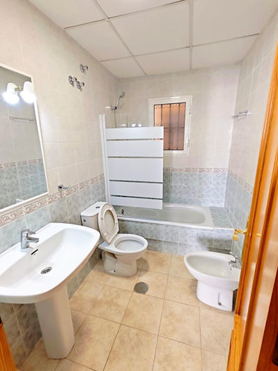 Image No.16-2 Bed Apartment for sale