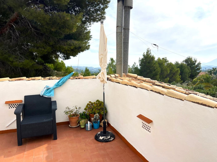 Image No.15-4 Bed House for sale