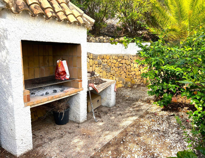 Image No.18-4 Bed House for sale