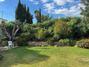 10-bb915d1cb19341576dcdc994b81ab9c5