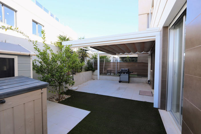 Image No.14-3 Bed House for sale