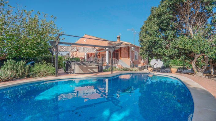 Image No.3-3 Bed House for sale