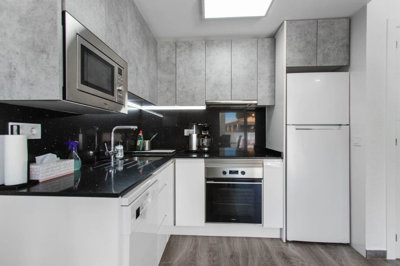 9-467d0cee5b725f3ef65f102a0c2e69c0