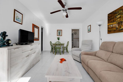 13-5fd73dea700db77384c091ca9818b1a9