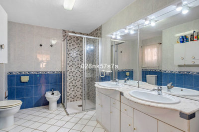 14-d70dc3102c00d7be0e872dfe1c1f86d7