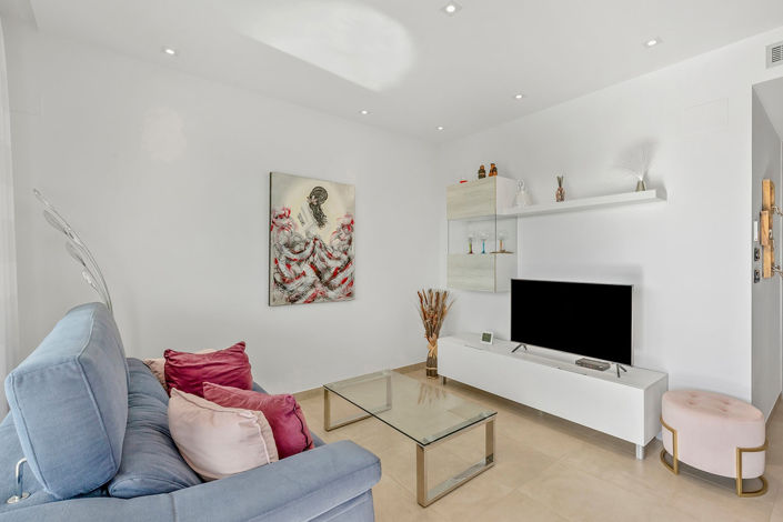 Image No.12-2 Bed Apartment for sale