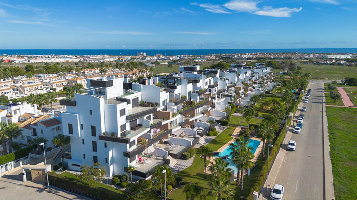 Image No.40-2 Bed Apartment for sale