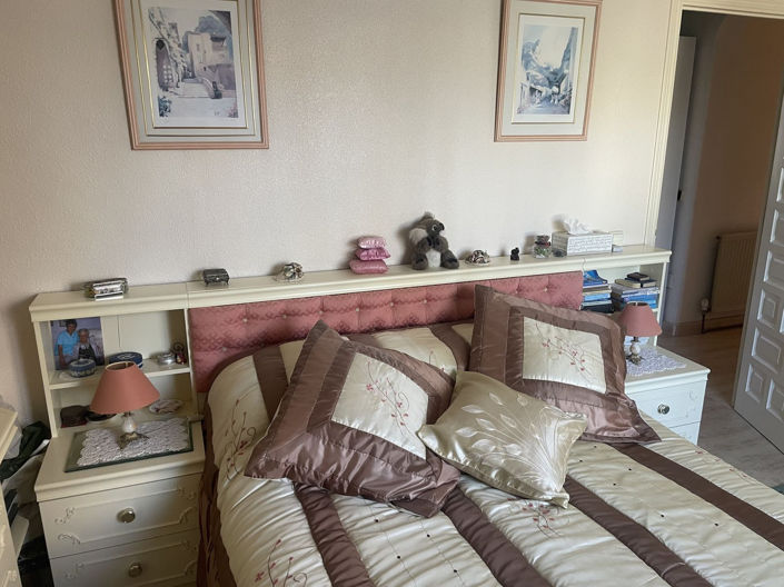 Image No.13-5 Bed House for sale