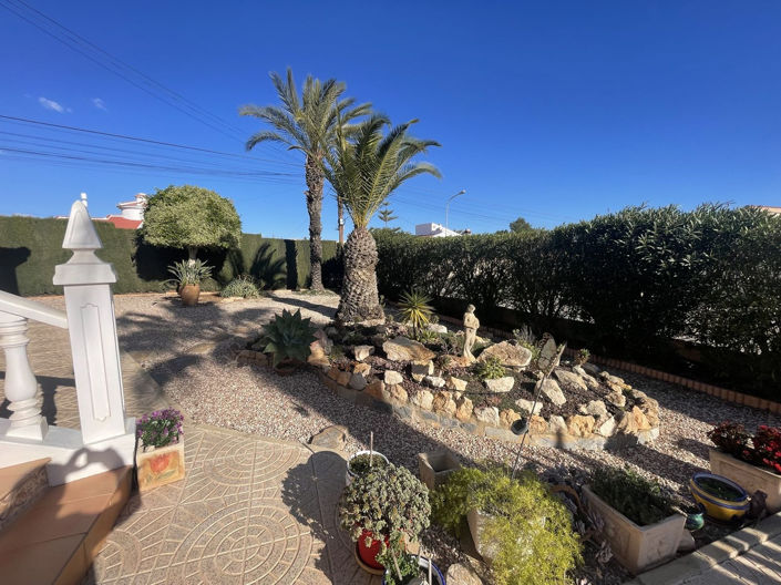 Image No.22-5 Bed House for sale