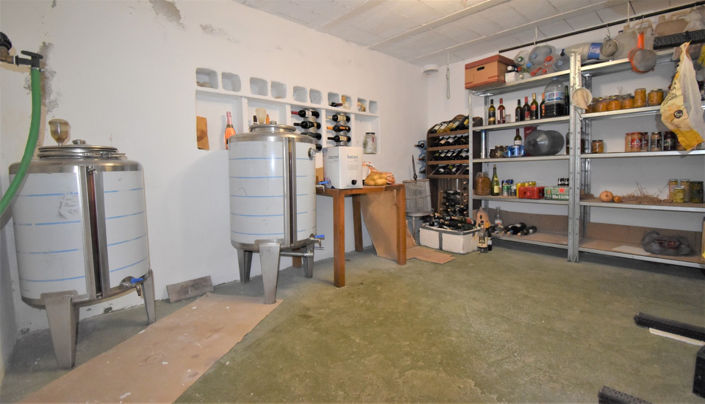 Image No.26-4 Bed House for sale