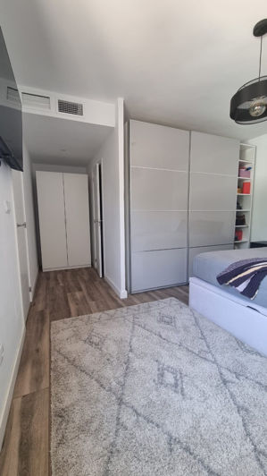 Image No.15-5 Bed House for sale