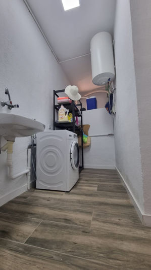 Image No.27-5 Bed House for sale