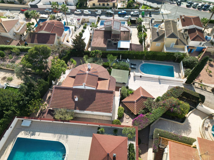 Image No.36-5 Bed House for sale