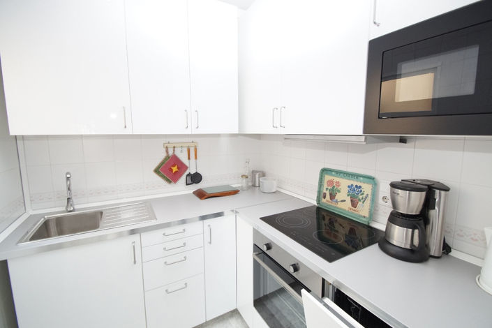 Image No.15-2 Bed House for sale