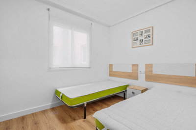 13-5fd73dea700db77384c091ca9818b1a9