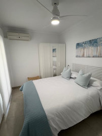 10-bb915d1cb19341576dcdc994b81ab9c5